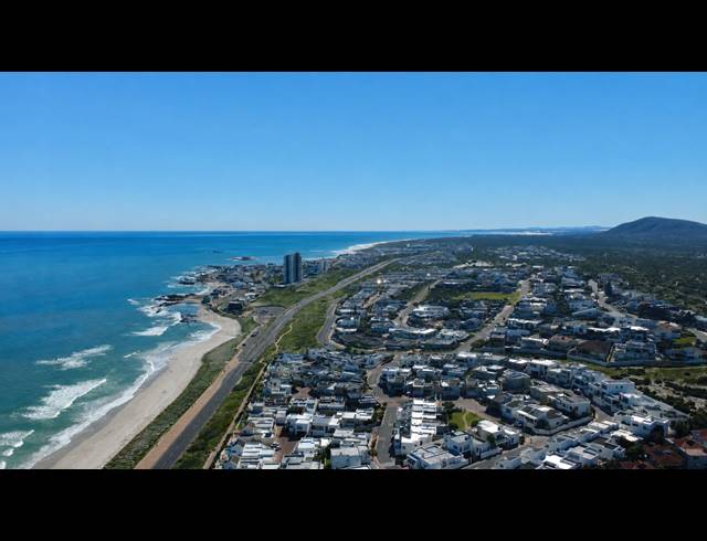2 BEDROOM APARTMENT FOR SALE IN BEACHFRONT